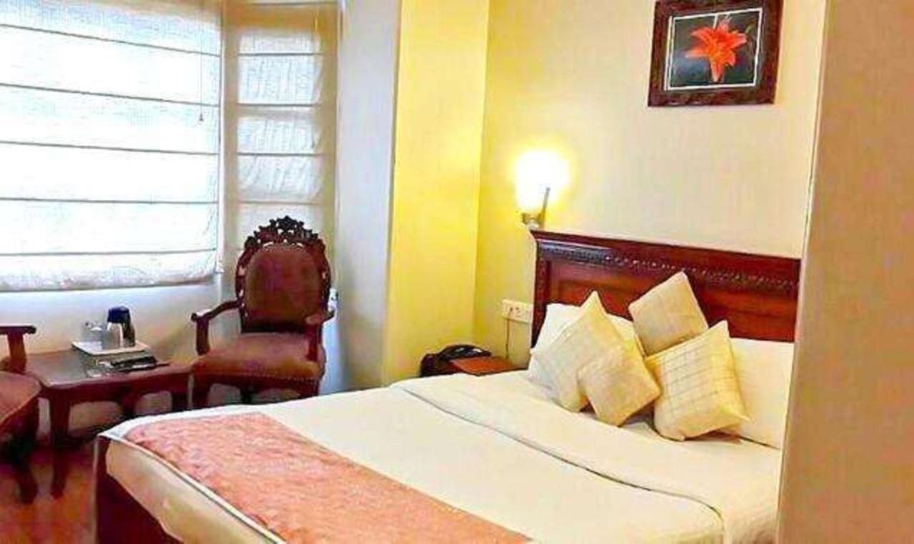 Wingait Inn - Hotel Near Mall Road Shimla Zewnętrze zdjęcie