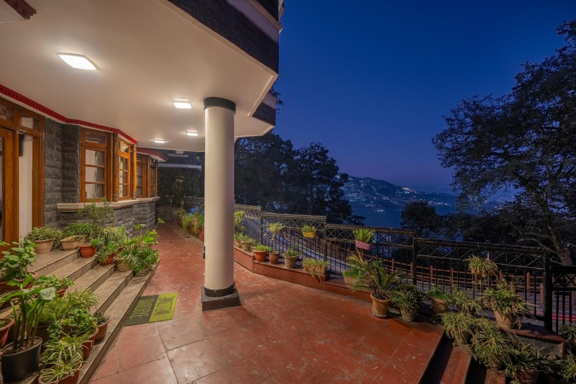Wingait Inn - Hotel Near Mall Road Shimla Zewnętrze zdjęcie