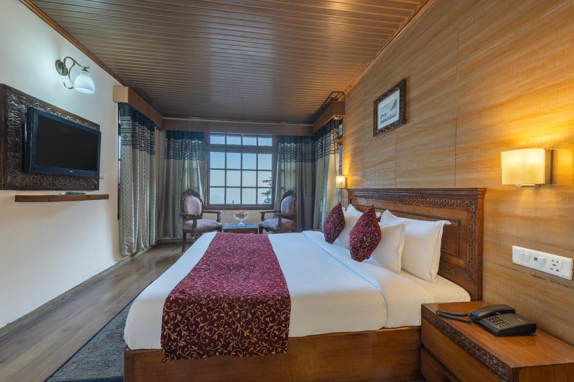 Wingait Inn - Hotel Near Mall Road Shimla Zewnętrze zdjęcie